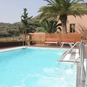 https://hotel-rural-el-mondalon.in-canary-islands.com